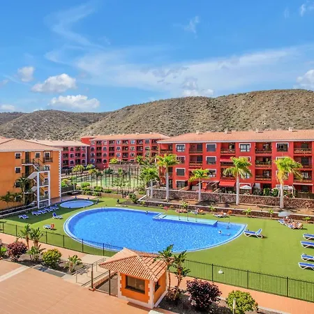 Lovely Mocan, Pool, Fast Wi-fi, Padel Court Apartamento Palm-mar