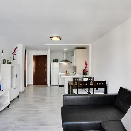 Lovely Mocan, Pool, Fast Wi-fi, Padel Court Апартаменты *